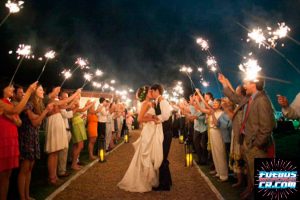 Pólvora en Costa Rica, Fuegos Artificiales, Bengalas Largas, Grandes
